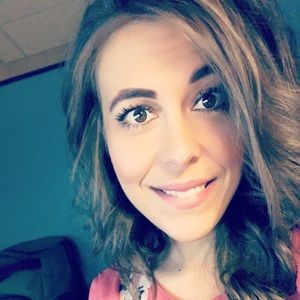 Meet your Posher, Bailey